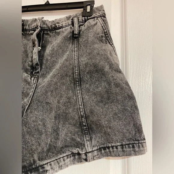 Zara High Waist Paper Bag Acid Wash Western Festival Boho Jean Shorts Size 6 - Picture 4 of 9